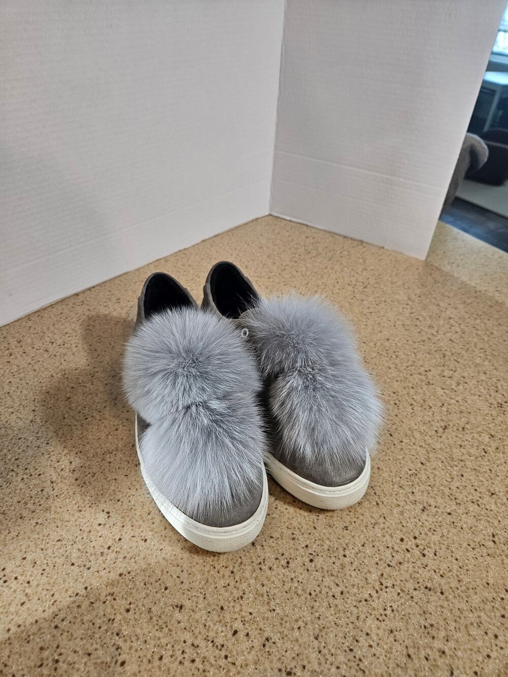 HERE/NOW Grey Suede Slip On Pom Pom Sneakers Fur Puff Platform Shoes Size 8.5